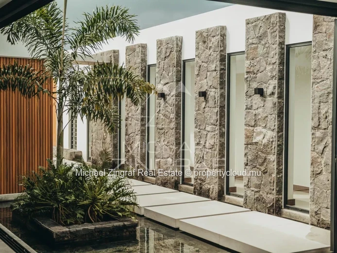 Villa d’exception avec vue sur le golf et prestations haut de gamme