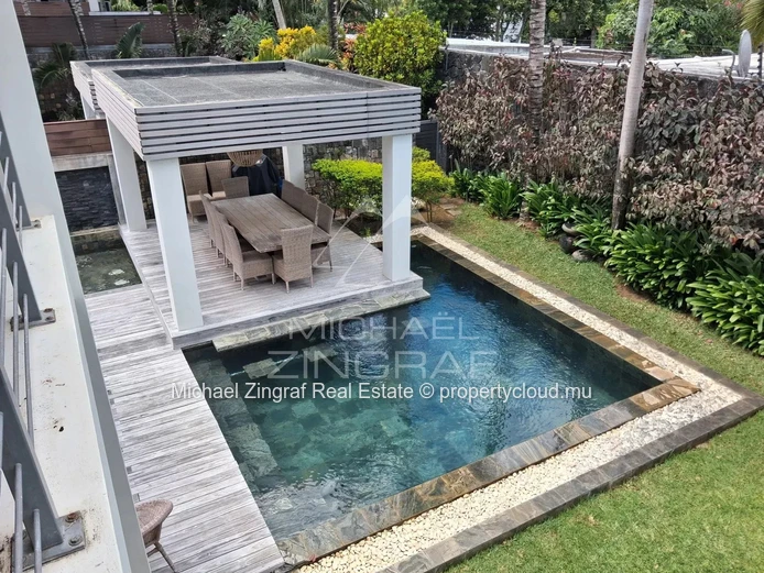 Magnifique villa avec accès plage privée – Un bien d’exception à Grand Baie