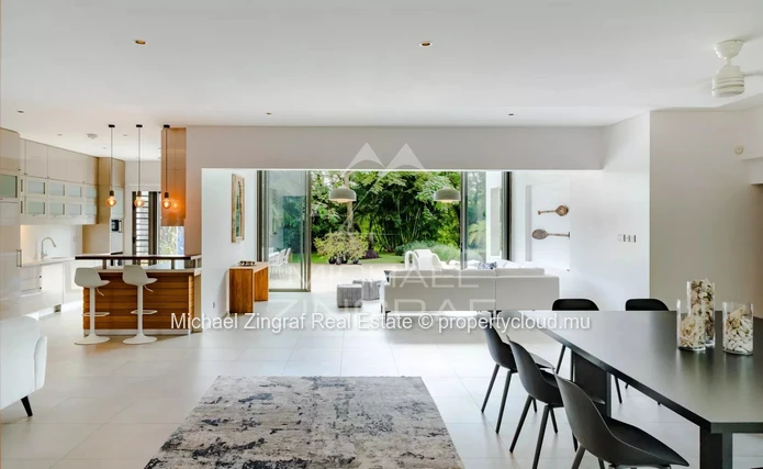 Élégante villa avec vue sur le golf au cœur de l’Anahita Estate