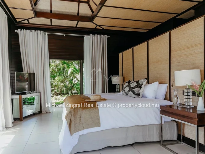Superbe villa dans un domaine de golf